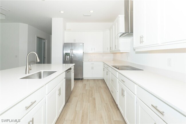 property at 5947 Sunningdale St