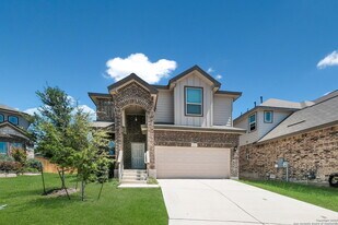 11723 Bricewood Heights in Helotes, TX - Building Photo
