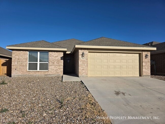 1647 Wrigley Dr in Odessa, TX - Foto de edificio - Building Photo