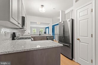 1530 Northern Neck Dr in Vienna, VA - Building Photo - Building Photo