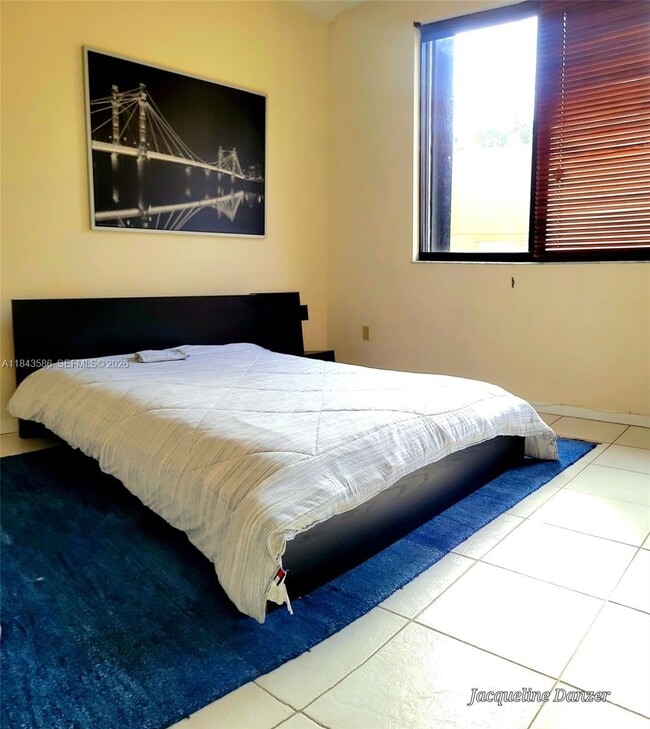 property at 540 Brickell Key Dr