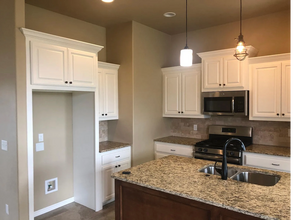 1328 Eagle Dr in Moore, OK - Building Photo - Building Photo