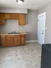 10012 Manor Ave in Cleveland, OH - Building Photo - Building Photo