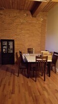 54 Green St, Unit 202 in Leominster, MA - Building Photo