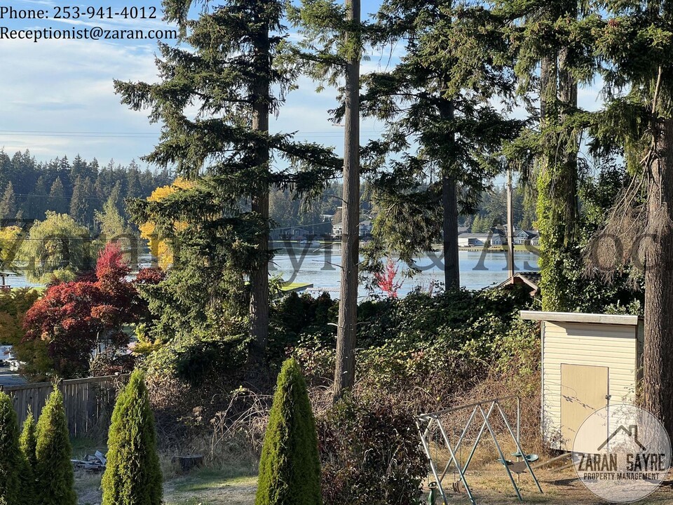 20210 71st St E in Bonney Lake, WA - Building Photo