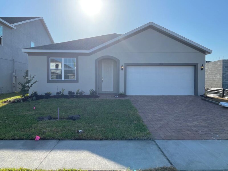 1210 Grassland Ave in St. Cloud, FL - Building Photo