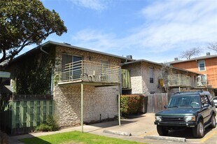 2800 Cole St in Austin, TX - Building Photo