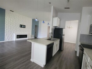 2219 Granger Ave in Kissimmee, FL - Building Photo - Building Photo