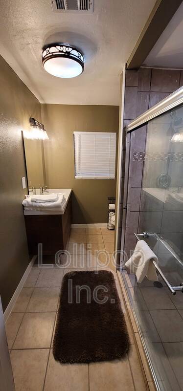 3425 Rebecca St in Houston, TX - Building Photo - Building Photo