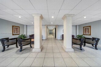 2016 Bay Dr in Miami Beach, FL - Building Photo - Building Photo