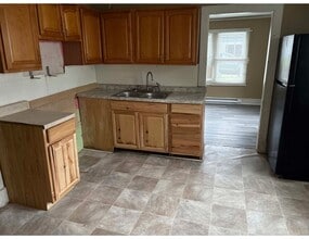 524 Amos St in High Point, NC - Building Photo - Building Photo