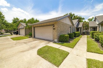 1003 Solano Dr in Austin, TX - Building Photo - Building Photo