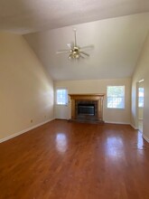 914 Granger Dr in Hinesville, GA - Building Photo - Building Photo