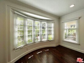 1838 El Cerrito Pl in Los Angeles, CA - Building Photo