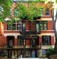 647 W Deming Pl Apartamentos