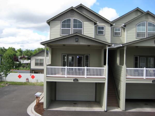 property at 248 Hiatt Ln