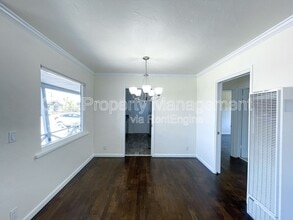 1190 Luxton St in Seaside, CA - Building Photo - Building Photo