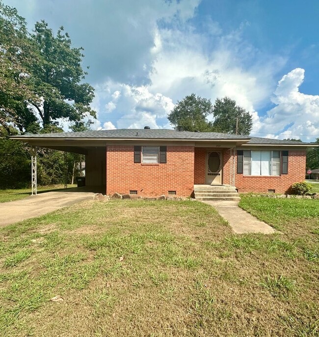 property at 202 N Joplin Ave