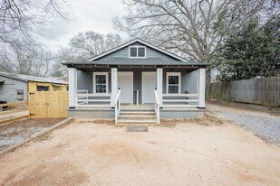 911 Ray St in Griffin, GA - Building Photo