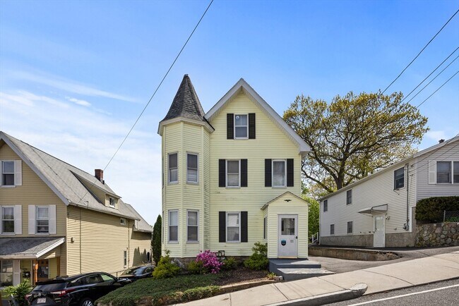 property at 18 Horace St