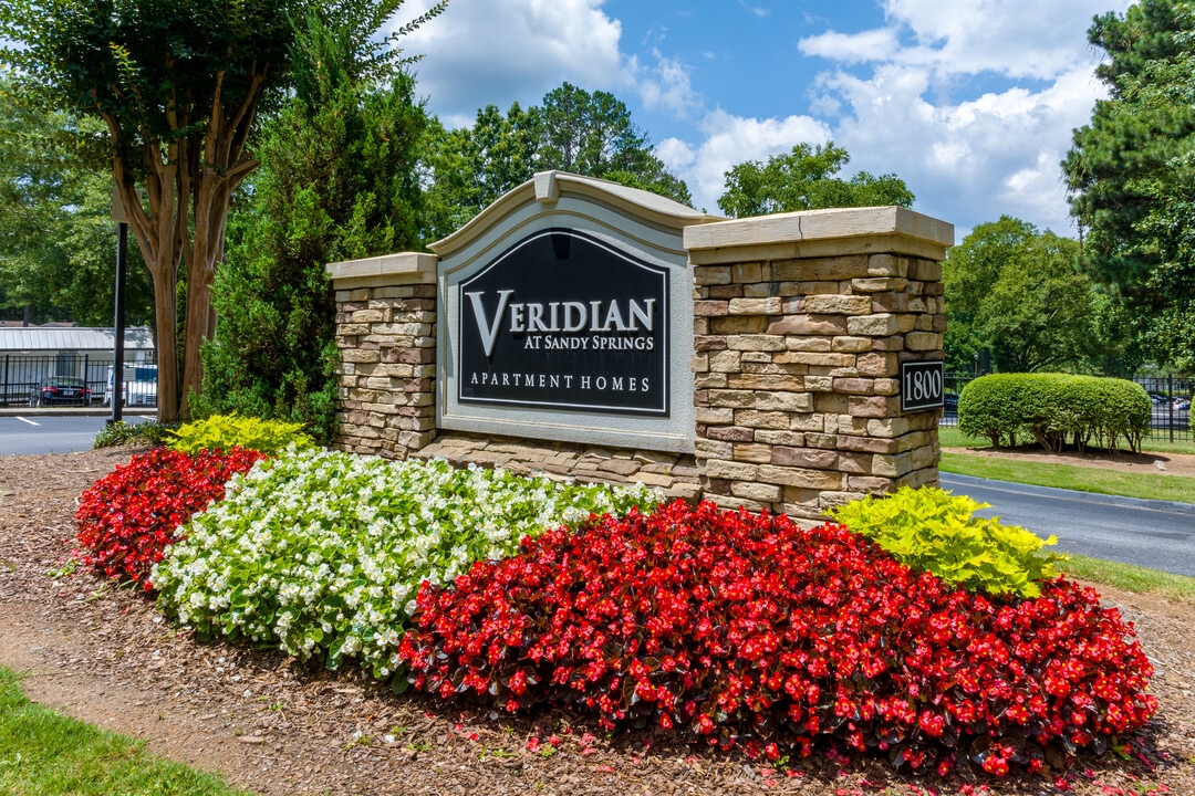 Veridian at Sandy Springs in Sandy Springs, GA - Building Photo