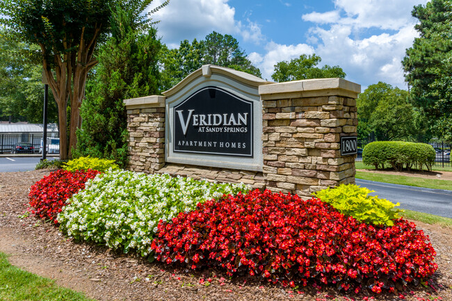 Veridian at Sandy Springs in Sandy Springs, GA - Foto de edificio - Building Photo