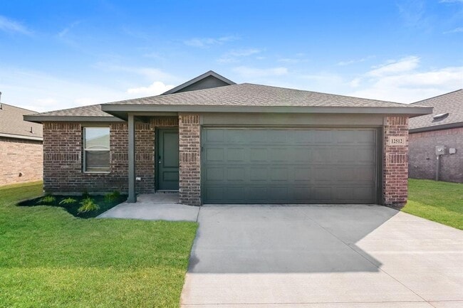 property at 12512 Huntington Rdg Wy