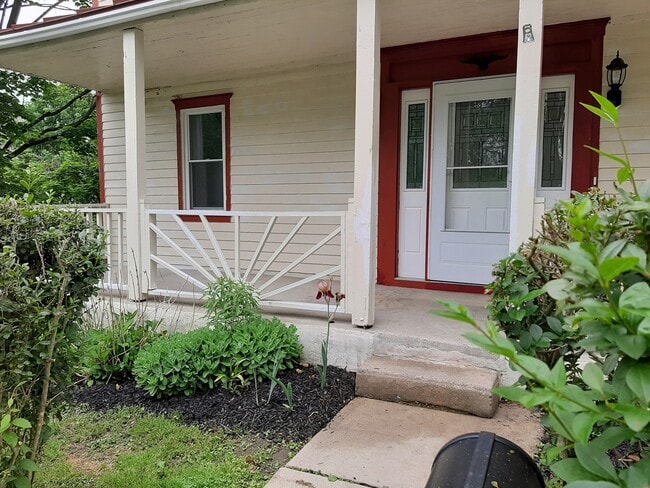 property at 119 Eagle Farms Rd