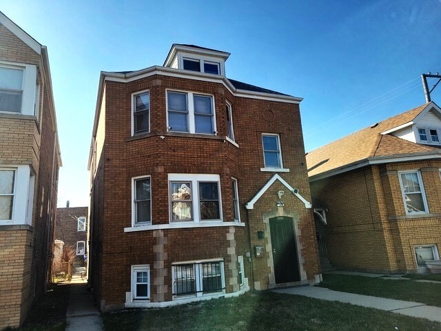 property at 7050 S Maplewood Ave