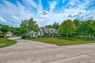 32515 Westminster Dr in Fulshear, TX - Building Photo - Building Photo