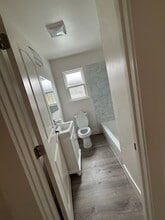 7808 Weld St in Oakland, CA - Building Photo - Building Photo