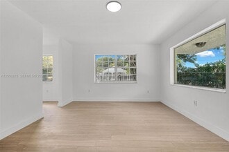 153 NW 42nd St in Miami, FL - Building Photo - Building Photo