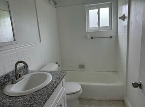 1157 S 15th St, Unit 3 in Baton Rouge, LA - Building Photo - Building Photo