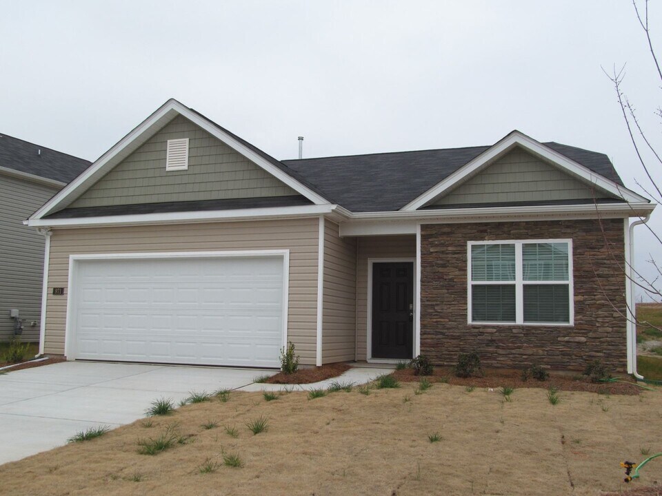 971 Bosemon St in Rural Hall, NC - Building Photo