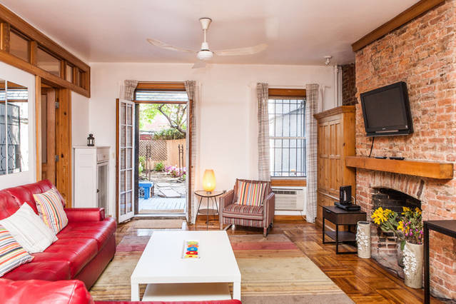 270 E 7th St, Unit Duplex in New York, NY - Building Photo