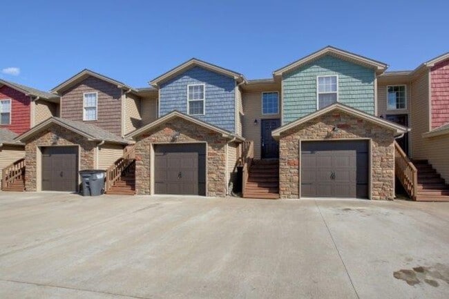 property at 1722-B Thistlewood