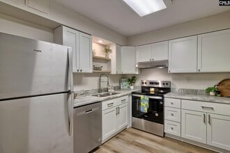 1825 St Julian Pl in Columbia, SC - Building Photo - Building Photo