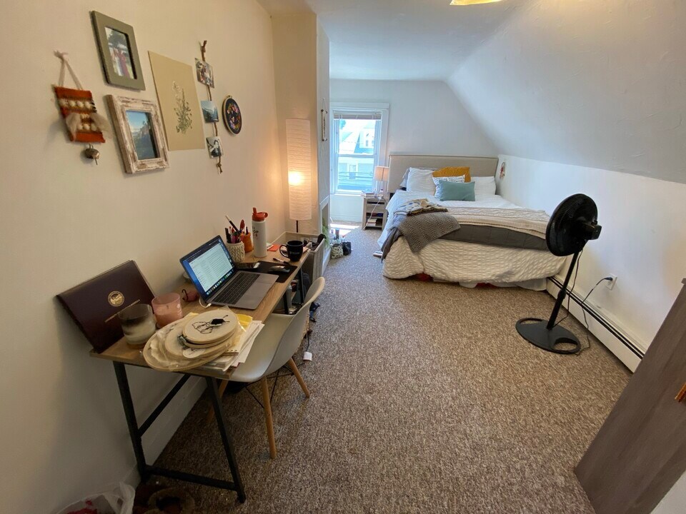 64 Murdock St in Boston, MA - Building Photo