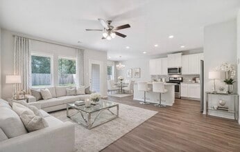 2274 Strong Horse Dr in Conroe, TX - Building Photo - Building Photo