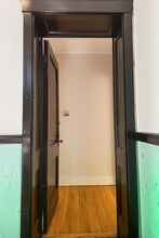 1302 W Rosemont Ave in Chicago, IL - Building Photo - Building Photo