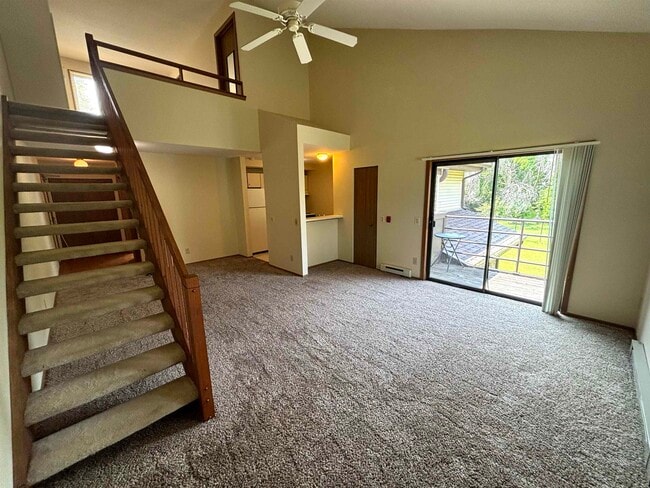 1014 N Sunnyvale Ln in Madison, WI - Foto de edificio - Building Photo