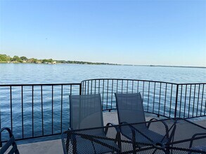 7041 Kingston Cove Ln in Willis, TX - Building Photo - Building Photo