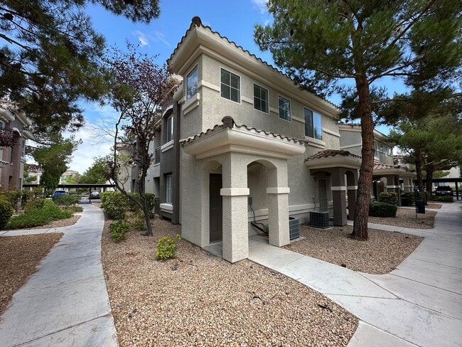 9050 W Warm Springs Rd