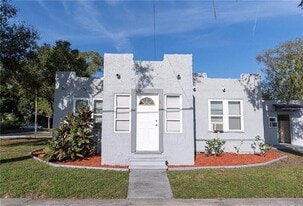 4700 21st St N in St. Petersburg, FL - Building Photo