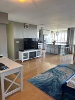 1 Bay Club Dr in Queens, NY - Building Photo