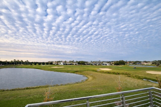 2033 Greenbriar Ter in Davenport, FL - Foto de edificio - Building Photo