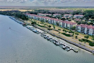 100 Canopy Walk Ln in Palm Coast, FL - Foto de edificio - Building Photo