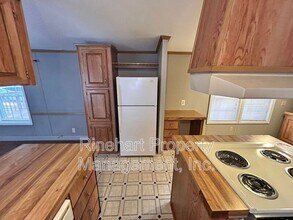 1212 Stateline Rd in Clover, SC - Building Photo - Building Photo