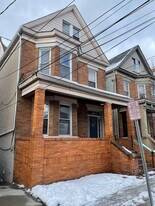 55 Bonn Pl in Weehawken, NJ - Building Photo