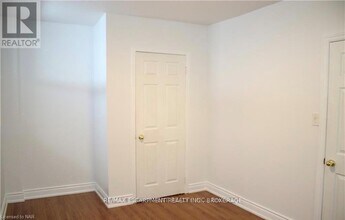 196 Weir St N in Hamilton, ON - Building Photo - Building Photo